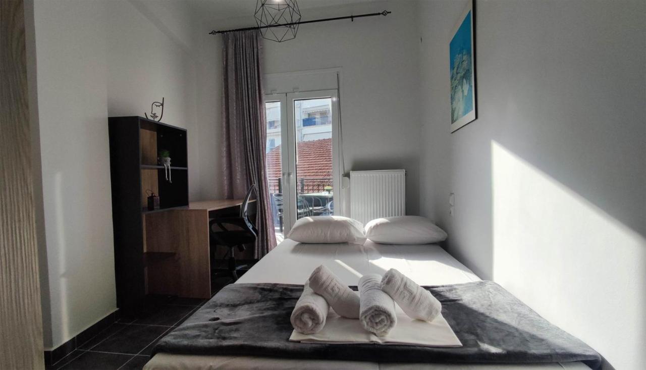 Dreams 1 Apartment Karditsa Bagian luar foto